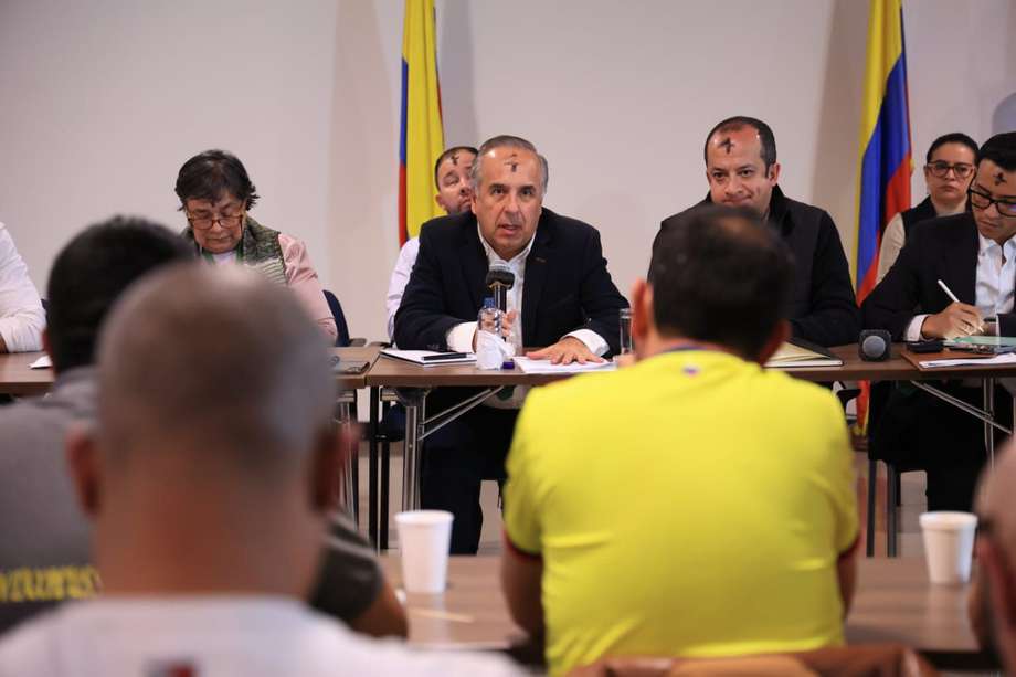 El ministro de Transporte, Guillermo Reyes, aseguró que el Gobierno Nacional está abierto al diálogo.