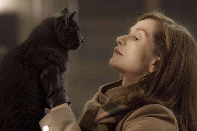 "Elle" y su protagonista Isabelle Huppert, favoritas en los premios César