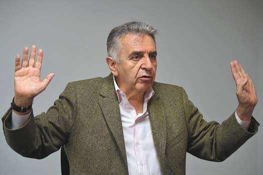  Garzón no participó en las reuniones de la centro-izquierda, que ayer desistió de una consulta interpartidista. / Gustavo Torrijos