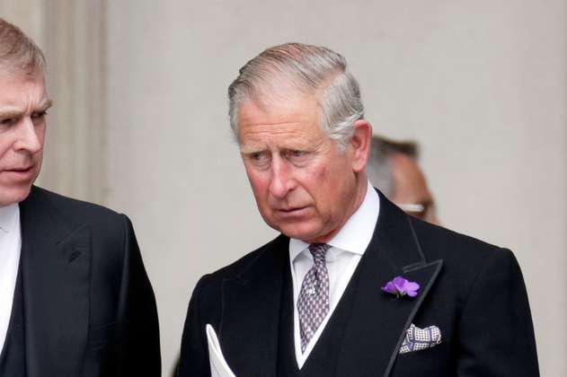 Pelea a la vista en la realeza británica: el príncipe Andrés en el ojo del rey