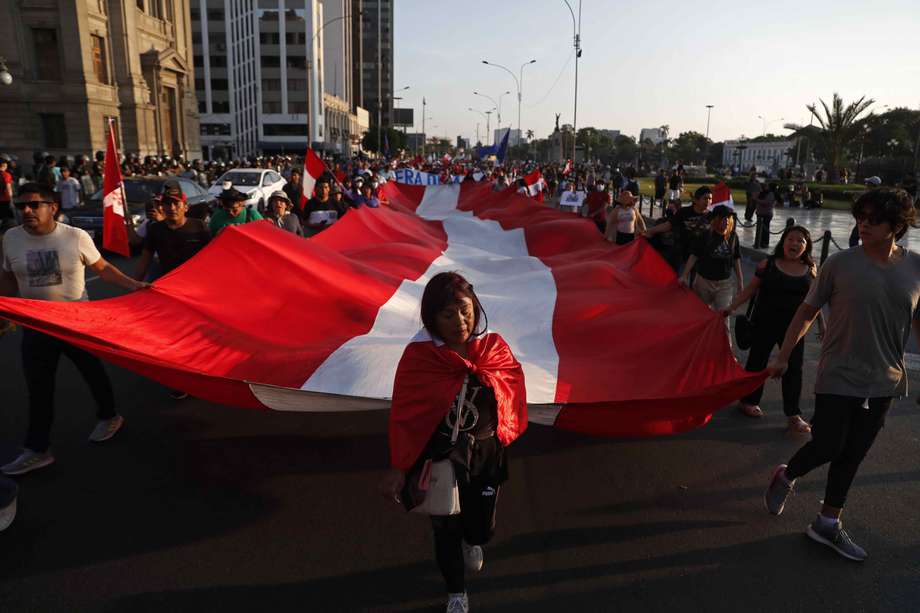 "Gran marcha" contra el gobierno de Boluarte en Lima.
