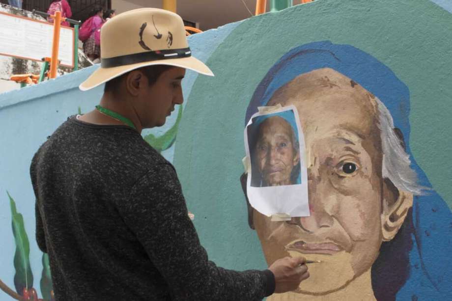 El grafiti es una de las formas que arte que han usado los jóvenes del Catatumbo para hablar expresarse. / Fotos: Cortesía Fundación 5ta con 5ta Crew.