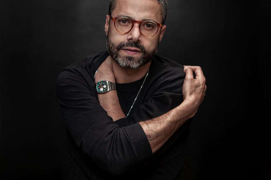 En 2020, Daniel Álvarez presentó "Animales de frasco", álbum debut de Alvarezmejia.