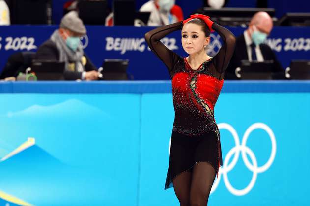 Kamila Valieva sigue esperando su medalla, en medio de fuertes rumores por dopaje