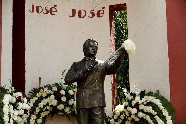 Funeral de José José se realizará en Miami y México