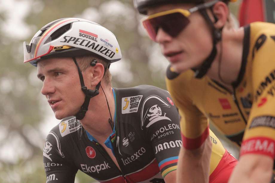 Remco Evenepoel (izq.) en la Vuelta a España junto a Jonas Vingegaard. 