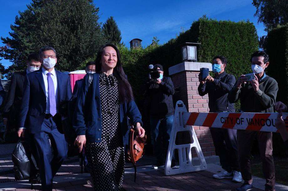 Meng Wanzhou, de 49 años, hija del fundador del gigante de las telecomunicaciones Ren Zhengfei, fue detenida el 1 de diciembre de 2018 en el aeropuerto canadiense de Vancouver a pedido de Washington.