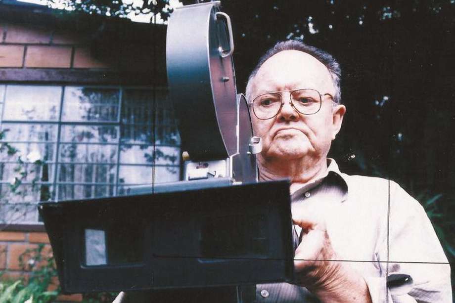 Imagen de Guillermo Francisco Isaza Isaza, uno de los pioneros del
cine colombiano. Inventor, cinéfilo e incansable trabajador.
