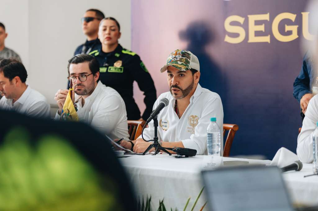 "Cuenten con el respaldo de Colombia": De la Espriella tras terremoto en Panamá