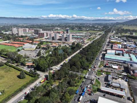 Ya está la plata para ampliar la Autopista Norte: aseguran créditos por COP 1,2 billones