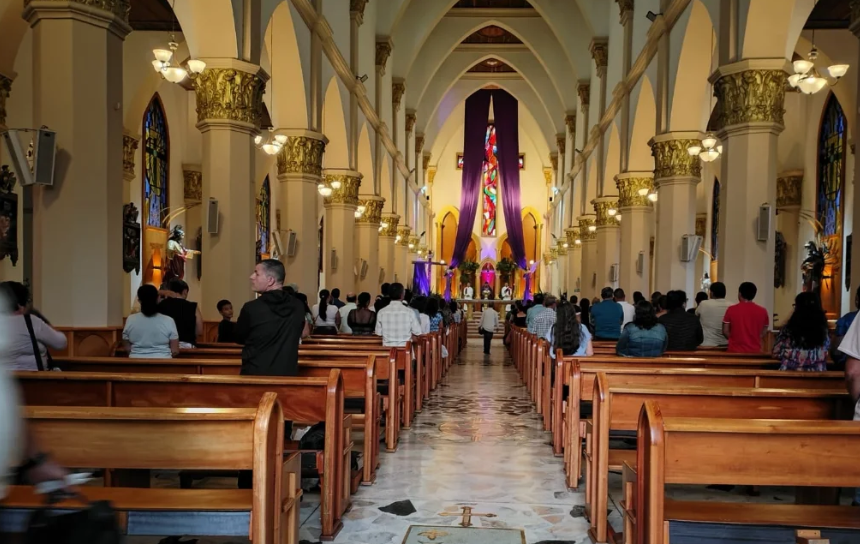 La parroquia San José fue inaugurada el 4 de julio de 1924 y es considerada patrimonio cultural del municipio de Montenegro.