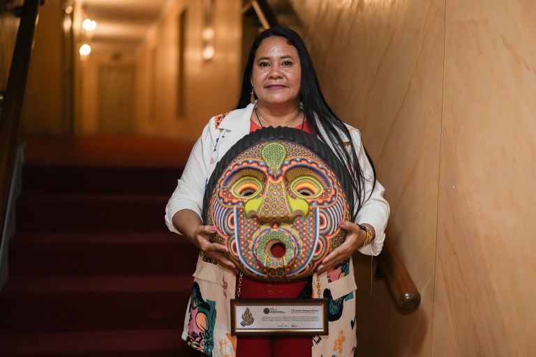 “Nosotros defendemos el agua con la vida misma”: Yuly Velásquez, Defensora del Año