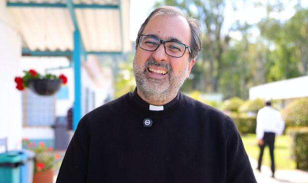 Padre designado por De la Espriella en cinco consejos universitarios fue reemplazado
