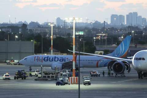 Piloto indio de FlyDubai, aclamado como “héroe” tras ser atacado por su copiloto