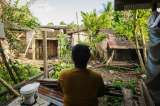 La doble carga para las mujeres confinadas por el conflicto