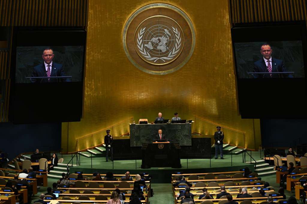 NEW YORK (United States), 23/09/2026.- Polish President Karol Nawrocki speaks during the General Debate of the 81st session of the United Nations General Assembly at United Nations Headquarters in New York, New York, USA, 23 September 2026. (Nueva York) EFE/EPA/RADEK PIETRUSZKA POLAND OUT