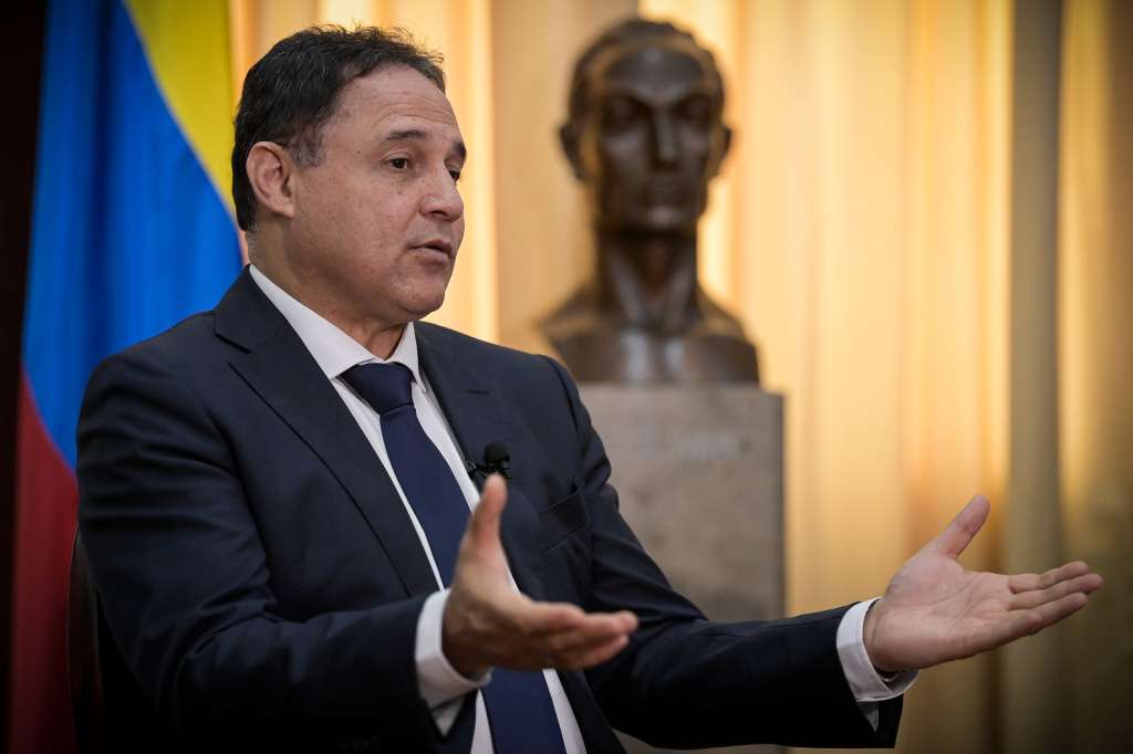 El senador Honorio Henríquez, del Centro Democrático, preside el Congreso. Asegura que la derecha no está dividida.