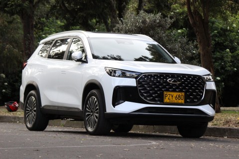 Chery Tiggo 8 CSH: reseña del SUV híbrido enchufable que promete hasta 1.400 km de autonomía