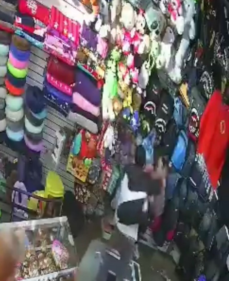 Juez envía a prisión a hombre señalado de atacar a su expareja en Terminal Salitre