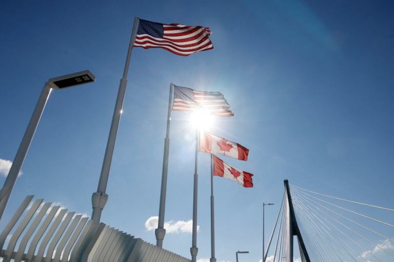 Canadá le responde a Estados Unidos con entrada en vigencia de nuevos aranceles