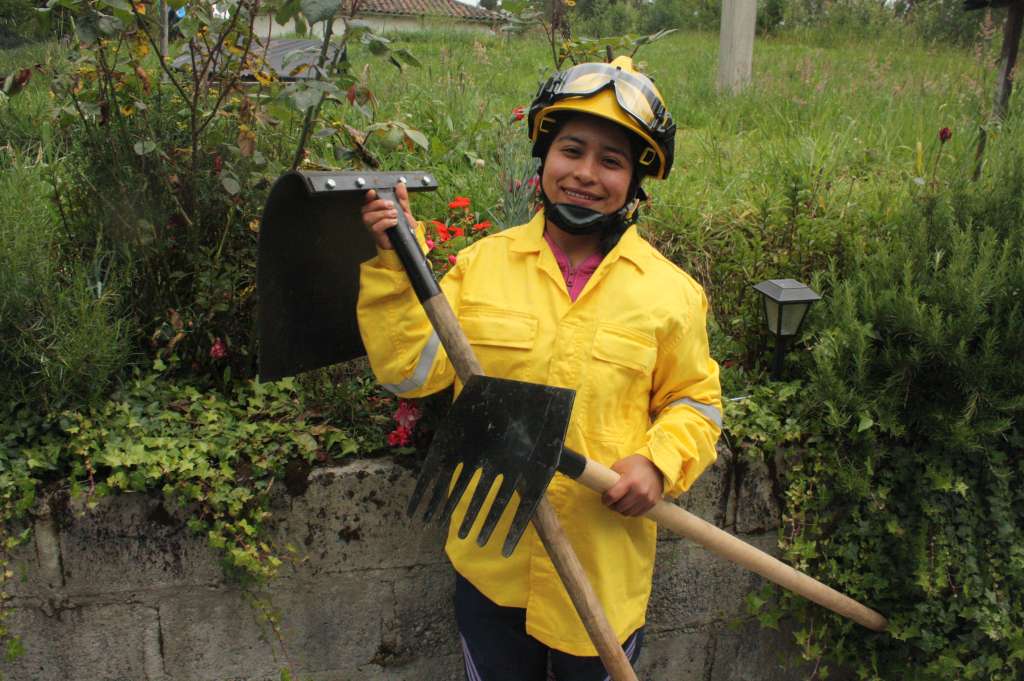 Luz Dary Chirán cumple un rol fundamental en el manejo de los incendios.