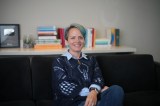 “Hay que volver a la escritura a mano para recuperar el proceso cognitivo”