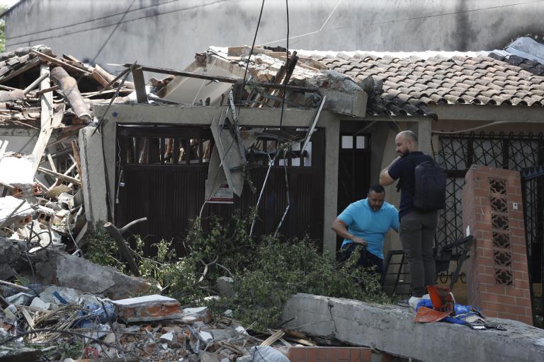 CRC facilita que afectados del sismo suspendan servicios de internet y televisión sin costo