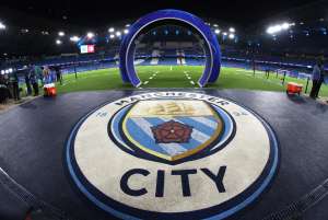 ¿Qué pasa con Manchester City en la Premier League y qué sanciones podría recibir?