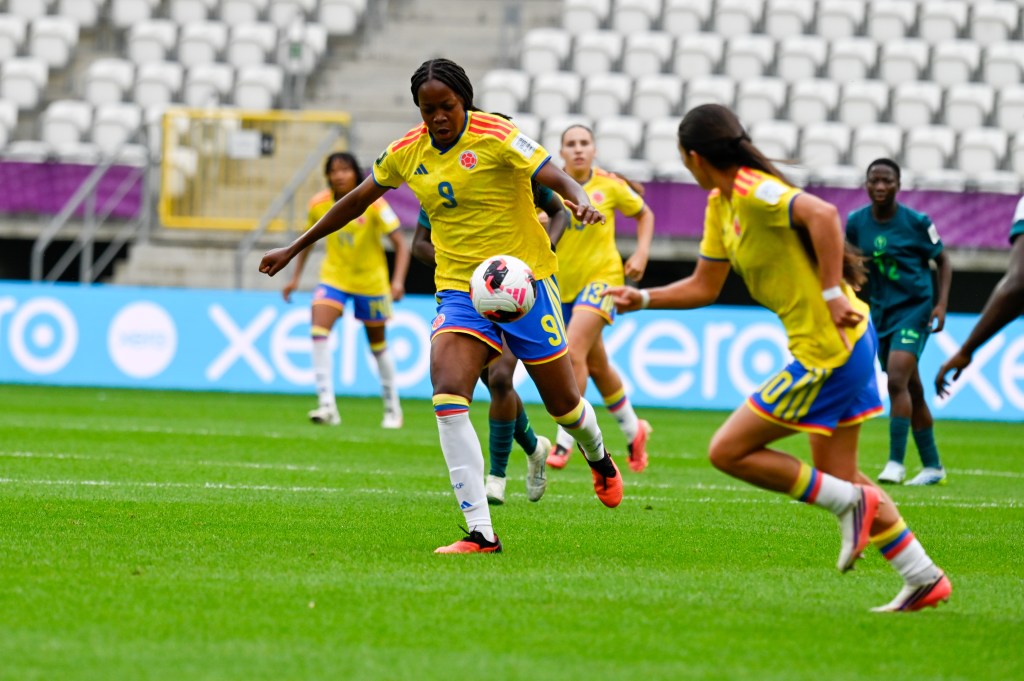 Valerín Loboa, la delantera de la selección de Colombia que metió a la Tricolor en semifinales.