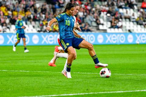 Colombia hizo la épica al final y avanzó a cuartos del Mundial Femenino Sub-20