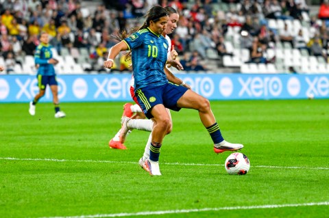 Colombia hizo la épica al final y avanzó a cuartos del Mundial Femenino Sub-20