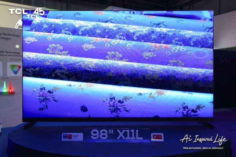El TCL X11L SQD-Mini LED lleva la experiencia audiovisual a nuevas dimensiones con hasta 20.736 zonas de atenuación, 10.000 nits de brillo HDR y sonido de Bang & Olufsen. Tecnología pensada para convertir una película en casa en una experiencia cinematográfica.