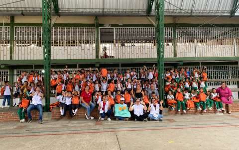 ‘La educación no puede esperar’: 180.000 niños podrán estudiar gracias a nuevo programa