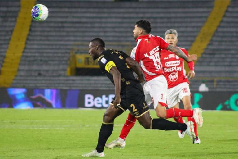 Santa Fe derrotó a Tolima y tomó impulso antes de viajar a Brasil por la Sudamericana
