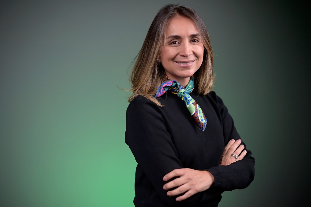 Ana María Prieto, directora de Sistemas de Pago del Banco de la República, entrevistada por El Espectador sobre Bre-B y su impacto internacional.