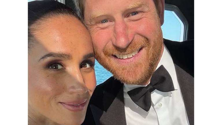 Príncipe Harry y Meghan reaparecen y muestran cómo es su nueva vida en Reino Unido