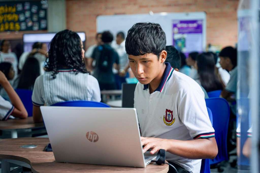 1.500 jóvenes dan un nuevo paso hacia la universidad en Cundinamarca