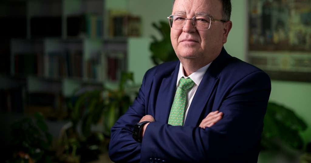 Presidente de la JEP advierte que recortes presupuestales ponen en riesgo a las víctimas