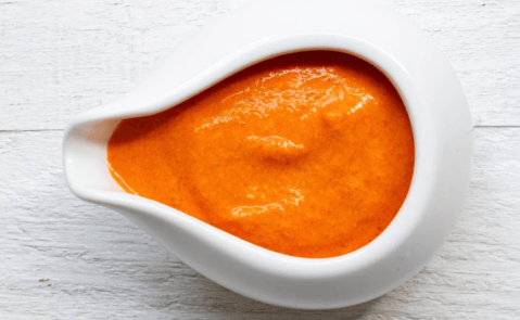 La mejor salsa para comidas rápidas se hace con pimentón asado