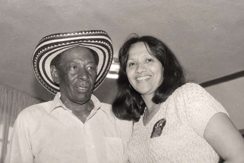 Alejo Durán, primer rey de la Leyenda Vallenata, junto a Consuelo Araújo Noguera, cofundadora de ese importante evento cultural.