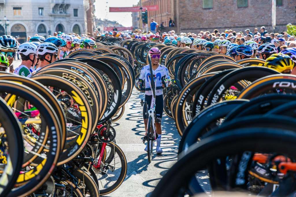 Nairo Quintana, en medio de un conmovedor homenaje, se despidió del ciclismo: video