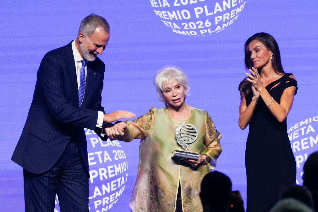 Isabel Allende cierra el universo de "La casa de los espíritus" y gana el Premio Planeta