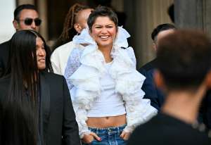De Zendaya a Ana de Armas: los "looks" de las invitadas al desfile de Louis Vuitton