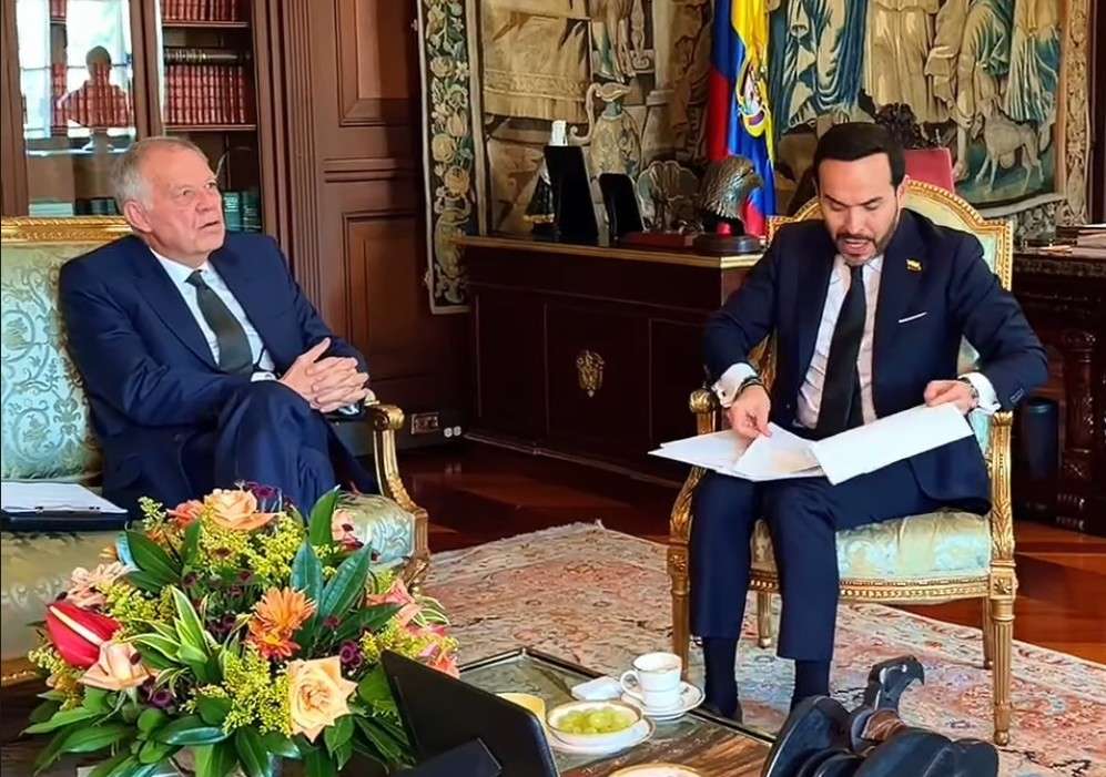 El ministro de Interior designado, Alejandro Ordóñez, reunido en Casa de Nariño con Abelardo de la Espriella.