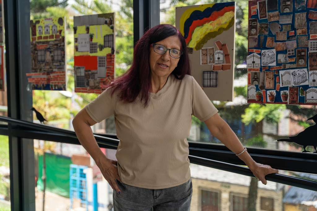 María Teofilde Corredor asiste a un centro transitorio de Integración Social, en donde encuentra talleres deportivos y compañía.