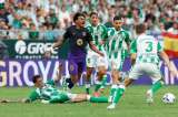Barcelona no levanta el pie: golea al Betis y llega a nueve victorias consecutivas