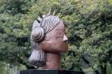 Polémica por estatua "La Rockera": críticas y apoyos al nuevo monumento de Bogotá