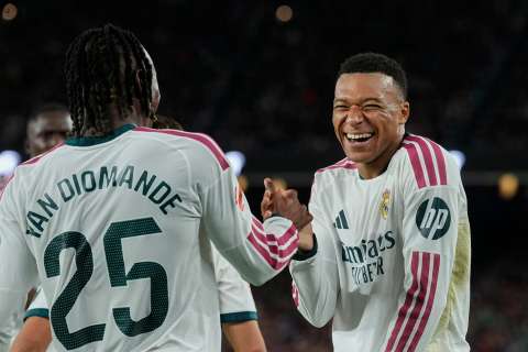 Mbappé silenció al Camp Nou: Real Madrid venció al Barcelona y acabó con su invicto