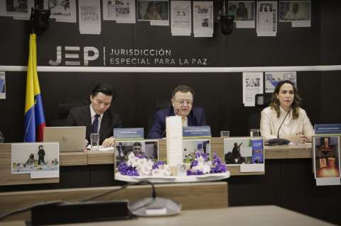 Los crímenes por los que la JEP imputó a Pablo Catatumbo y otros ocho exFarc