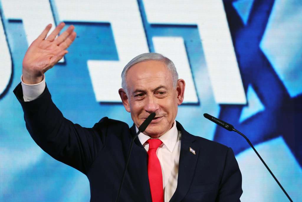 El primer ministro de Israel, Benjamin Netanyahu, ha atacado a los partidos árabes, claves para la conformación del gobierno tras las elecciones.